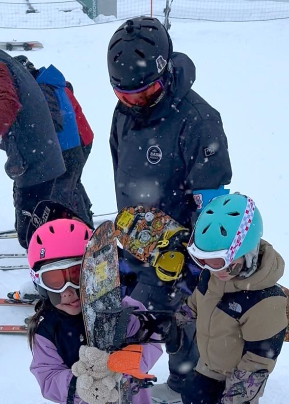 課程結束與回顧
課程最後由教練進行技巧回顧,提供針對性建議,並協助學員安排後續練習方向或課程規劃。