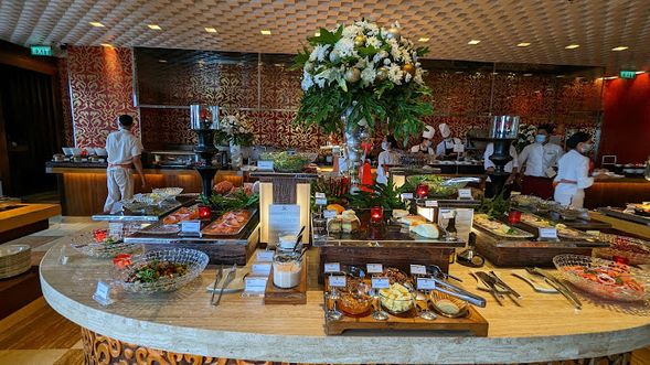 T REGIS聖瑞吉 Boneka娃娃餐廳國際自助晚餐