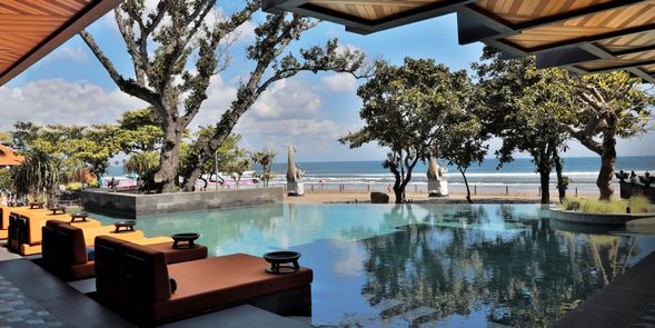 水明漾英迪格INDIGO下午茶&泳池通行半日遊