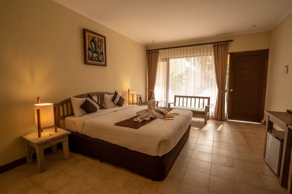 SUNARI LOVINA BEACH RESORT HOTEL