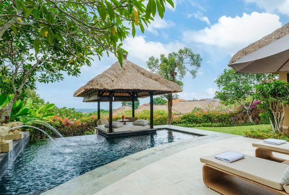 入住AYANA VILLA海景別墅