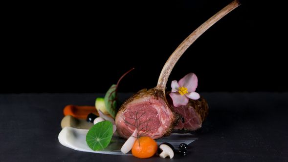 Mandapa kubu曼達帕庫布Ayung河谷六道式晚餐