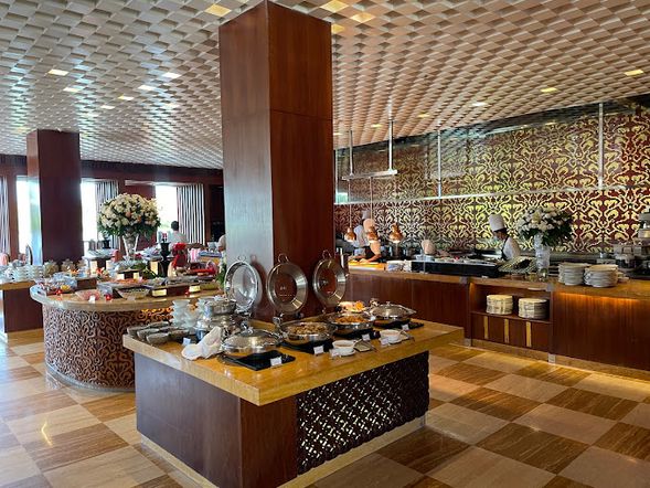 T REGIS聖瑞吉 Boneka娃娃餐廳國際自助晚餐