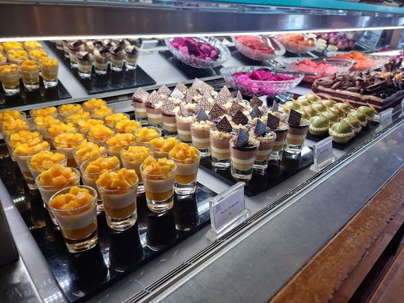 T REGIS聖瑞吉 Boneka娃娃餐廳國際自助晚餐