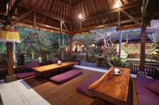 BEBEK BENGIL 烏布人氣髒鴨餐