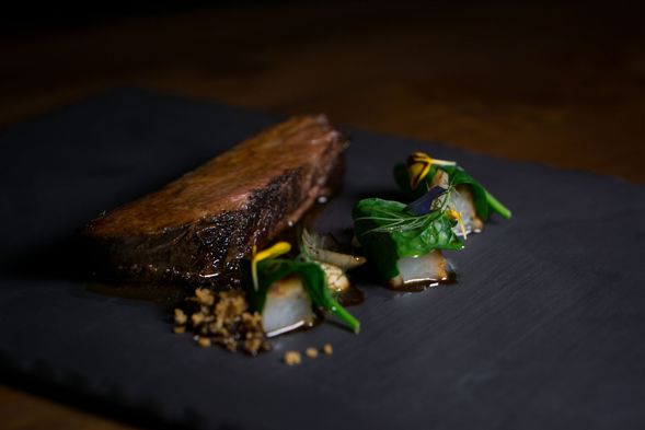 Mandapa kubu曼達帕庫布Ayung河谷六道式晚餐