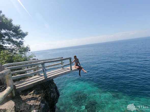 抵達Napaling ,由教練進行簡單安全講解與潛水技巧說明。