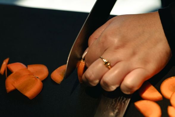 切れ味もお試しができます!ぜひ素敵な越前打刃物に出会えますように