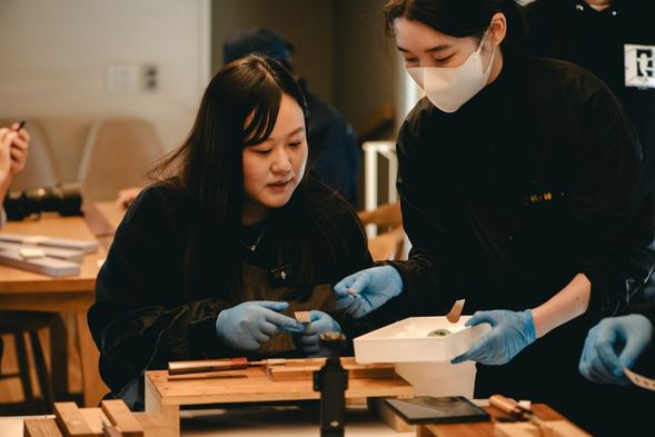 職人さんも優しく指導してれます