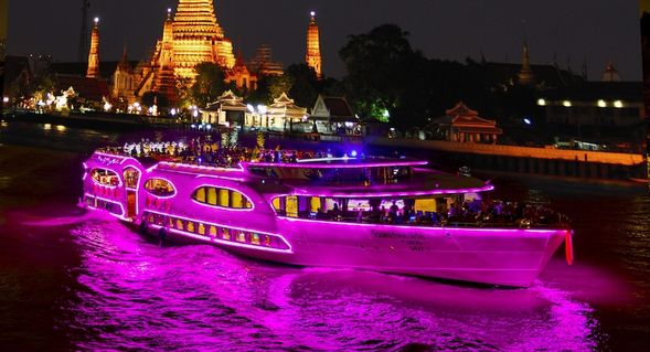 Departure: The cruise departs for a moonlit voyage along the Chao Phraya River.