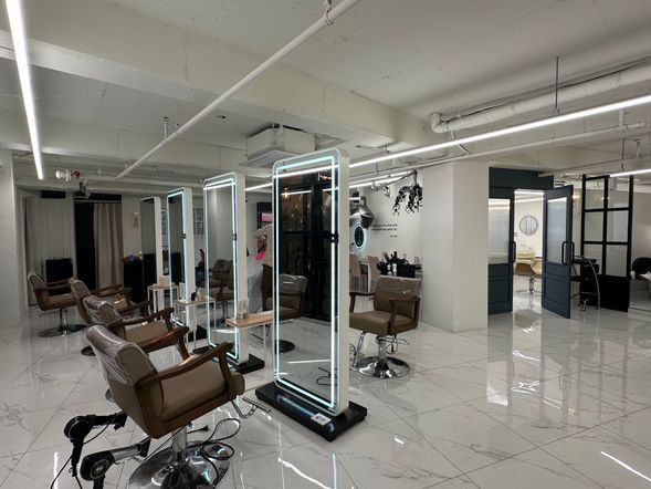 乾淨明亮的室內