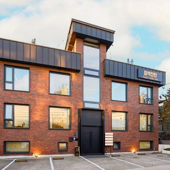 外觀也很有設計感的工作室之二