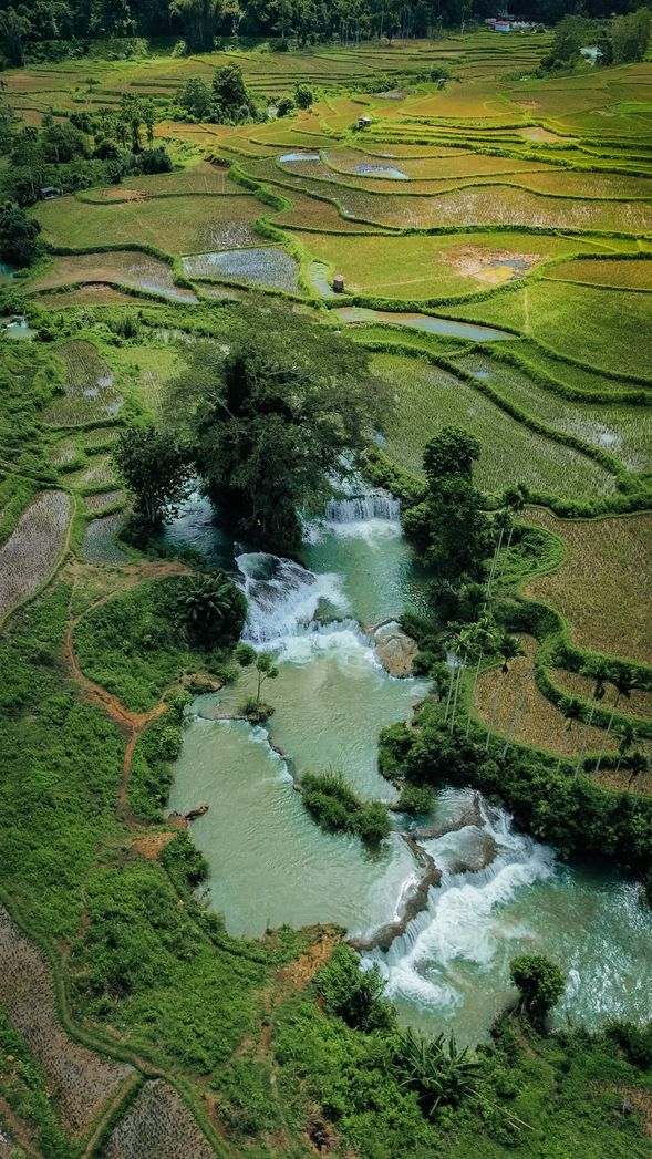 走訪 Waikelo Sawah 梯田瀑布,感受自然的灌溉脈動