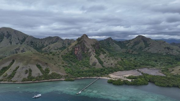 【曼加里特島 Manjarte Island】