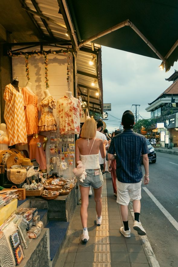 Azul Beach Club Bali → 自由逛街&按摩