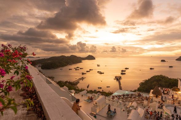 【早晨飯店美麗景色】