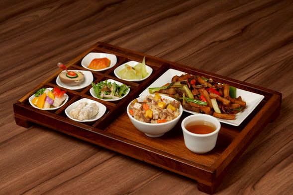 客茶樓的割稻飯X六國定食餐點,從田園到餐桌的美味。