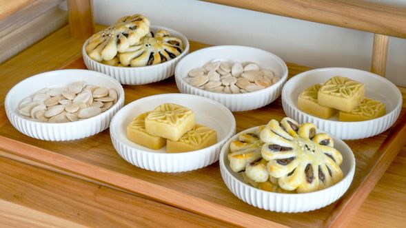 佐以道地臺灣客家茶點