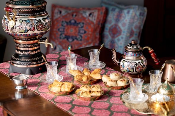 想試試臺灣少見的道地土耳其獨特茶點,就在福爾摩沙茶館六國茶室土耳其館