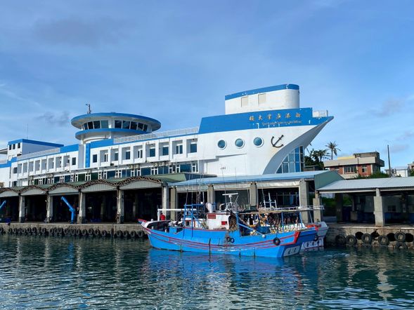 10:15 漁船上架區 / 售魚區介紹