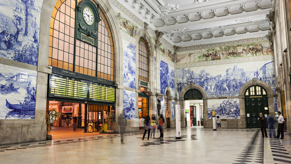 波多聖本篤車站