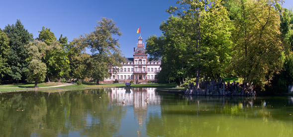 哈瑙#菲利浦斯魯厄城堡