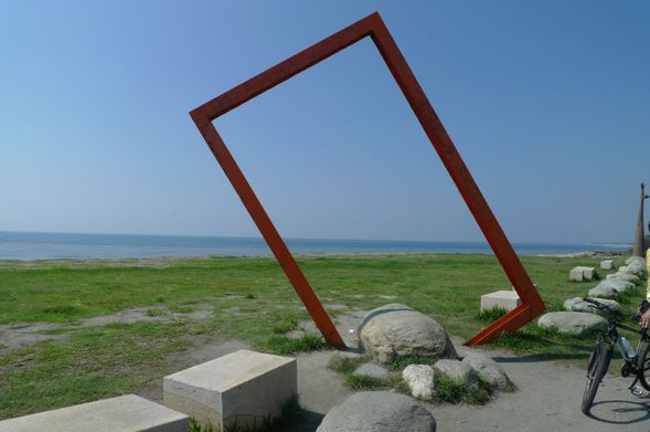 16:30-17:20 海濱公園、國際地標遠眺太平洋美景(贈送好吃黃記蔥油餅)