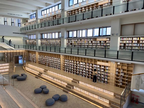 台東新地標絕美圖書館