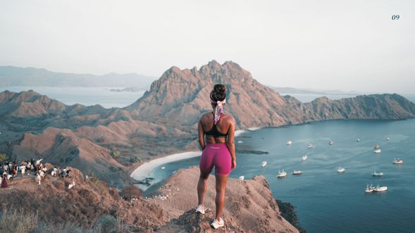 Padar Island - Trekking to the top to see the scenary of the Island
