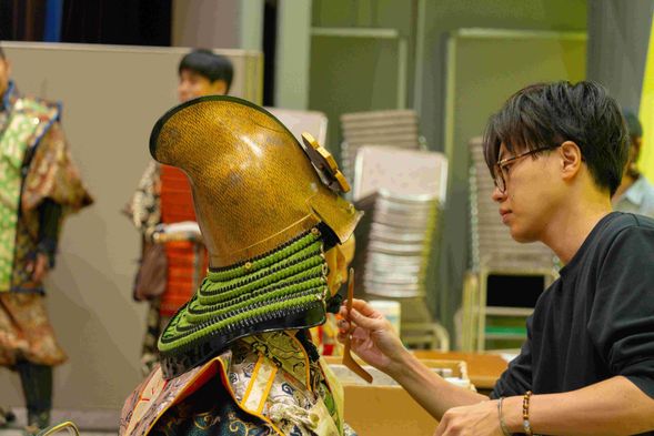 Arrival at Samurai Festival venue. Put on Samurai armor