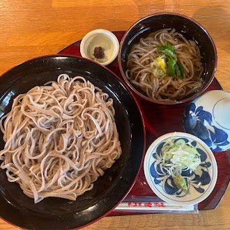 After the soba noodle making experience, you can enjoy soba noodles at the restaurant.