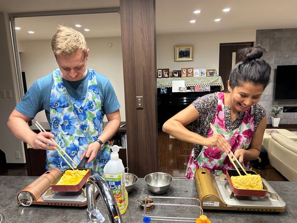 Meet with Host Mother at Befu Station
Japanese Mother’s Cooking Class Experience (duration: 3 hours)
11:15 am / Cooking at instructor’s house
1:15 pm / We eat what we cook!
2:00 pm / End