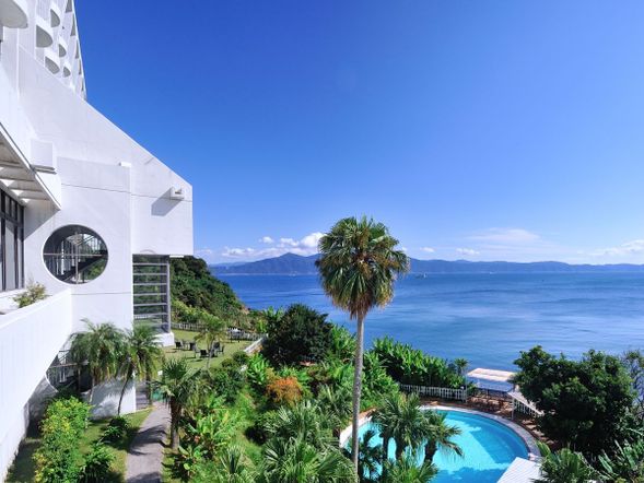 Proceed to the Ibusuki Royal Hotel for check-in.