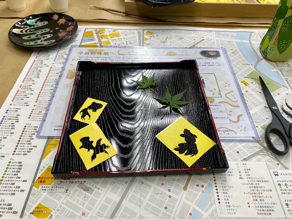 Place the parts you have chosen wherever you like (Of course, your hand-drawn design can also be used)