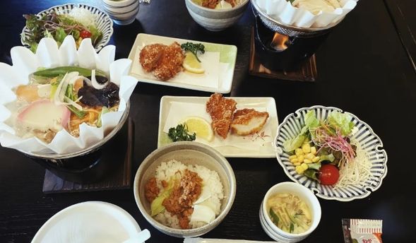 Almuerzo (SÓLO si el plan lo incluye)