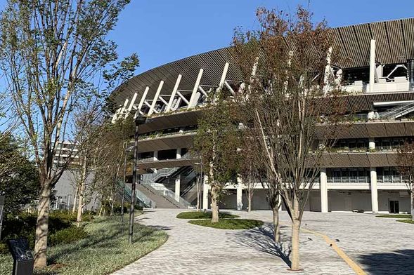 National Studium(drive by)