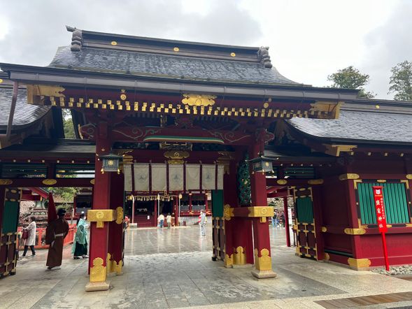 Learn the proper way to worship at Shiogama Shrine and Shiwahiko Shrine, and pray for happiness.