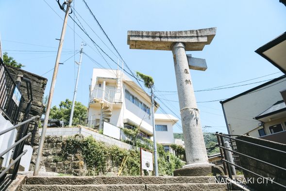 Single-Pillar Torii