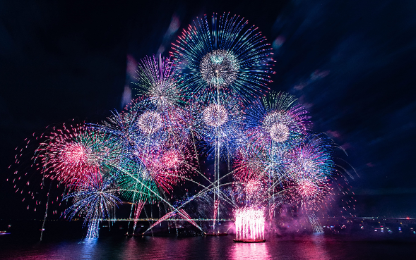 Rinku Park special venue
(Lighting up on the horizon of Osaka Bay! Gorgeous water fireworks! Watch Osaka Art Fireworks 2026 from paid viewing seats/approx. 50 minutes)