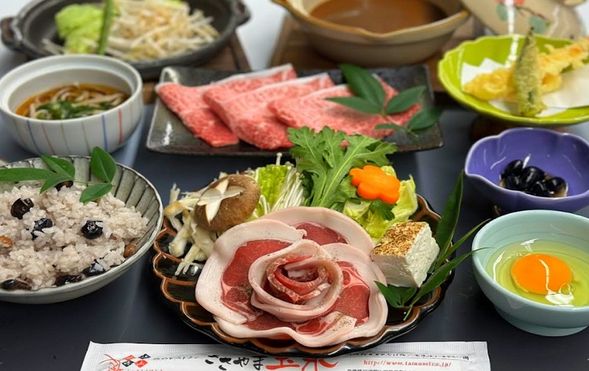 Sasayama Tamamizu
– Lunch and strawberry picking: approx. 60 minutes
– Strawberry picking: approx. 20 minutes