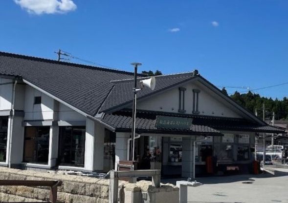 Meeting place In front of Matsushima Rest House
98-1, Matsushima-chouchi, Matsushima-cho, Miyagi-gun, Miyagi Pr