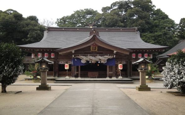Yaegaki Shrine
(Visit a popular matchmaking spot known for its "love fortune-telling" at the Mirror Pond / approx. 30 minutes)