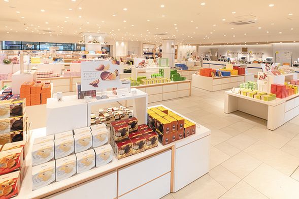 ・Paid Area Admission Fees:
Adults (High School Students and Older) ¥1,200
Ages 4–Junior High School Students: ¥500
Ages 3 and Under: Free
*No admission fee is required for visiting the factory outlet store only.