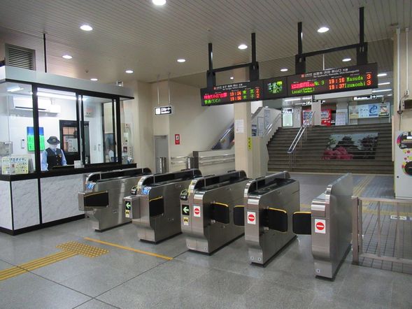 Meet our guide in front of the ticket gate at the JR Matsue station.