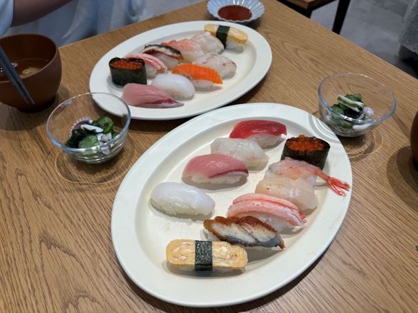 We eat the sushi we made.
Move to Nanao city after lunch (15min)