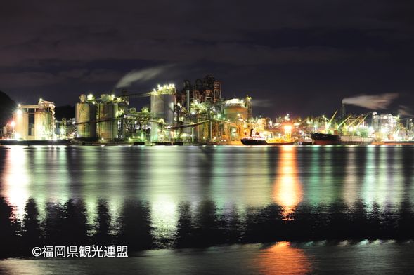 18:30 0r 19:00 Factory Night Cruise (90~110 min)