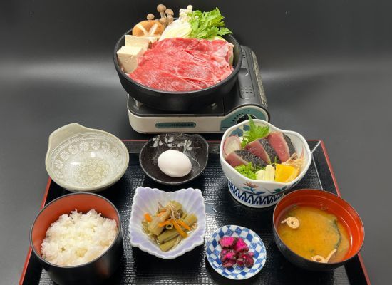 Tosa Market <Lunch> (Approx. 60 minutes)
★Enjoy a Tosa Red Beef Sukiyaki Set Lunch!