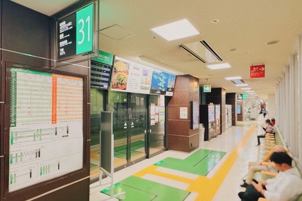 9:10 / 11:10 Depart from Hakata Bus Terminal
Hakata Bus Terminal 3F No.31