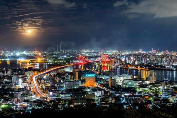 Takato Mountain Observation Deck: Another Industrial Nightscape with a Different View from Mount Sarakura