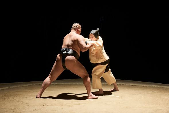 OPTION: HIRAKUZA Sumo Show